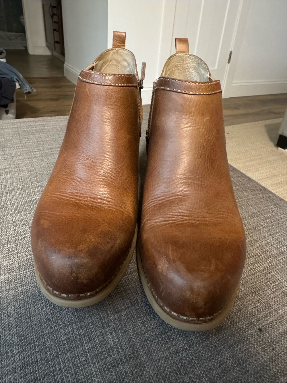 Dansko Harlene Bootie Tan Leather Size EU 39 US 8.5 9 Preowned